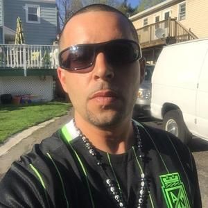 Meet your Posher, Marlon